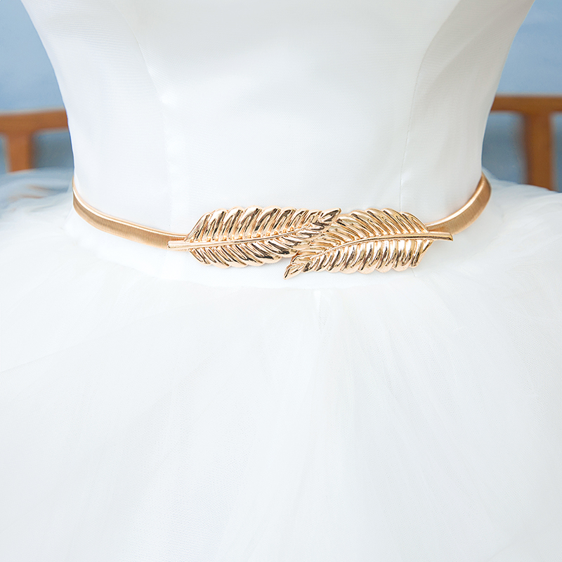 齐地款婚纱新款韩式蓬蓬裙公主型白色白纱一字肩HB0004