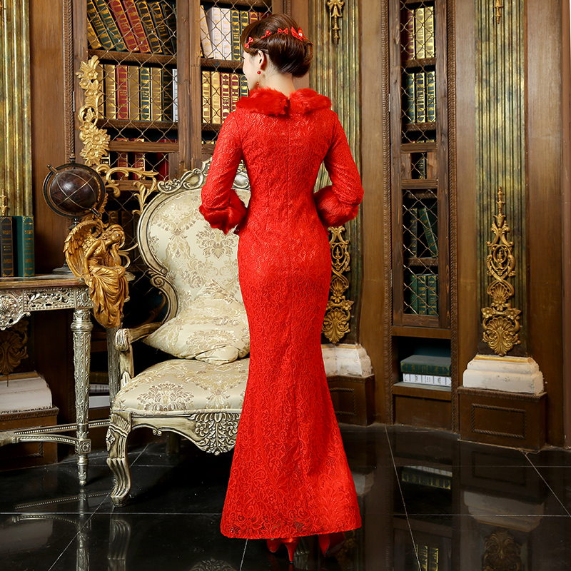 长款蕾丝长裙婚礼伴娘新娘大红色毛领蕾丝旗袍礼服裙QP025