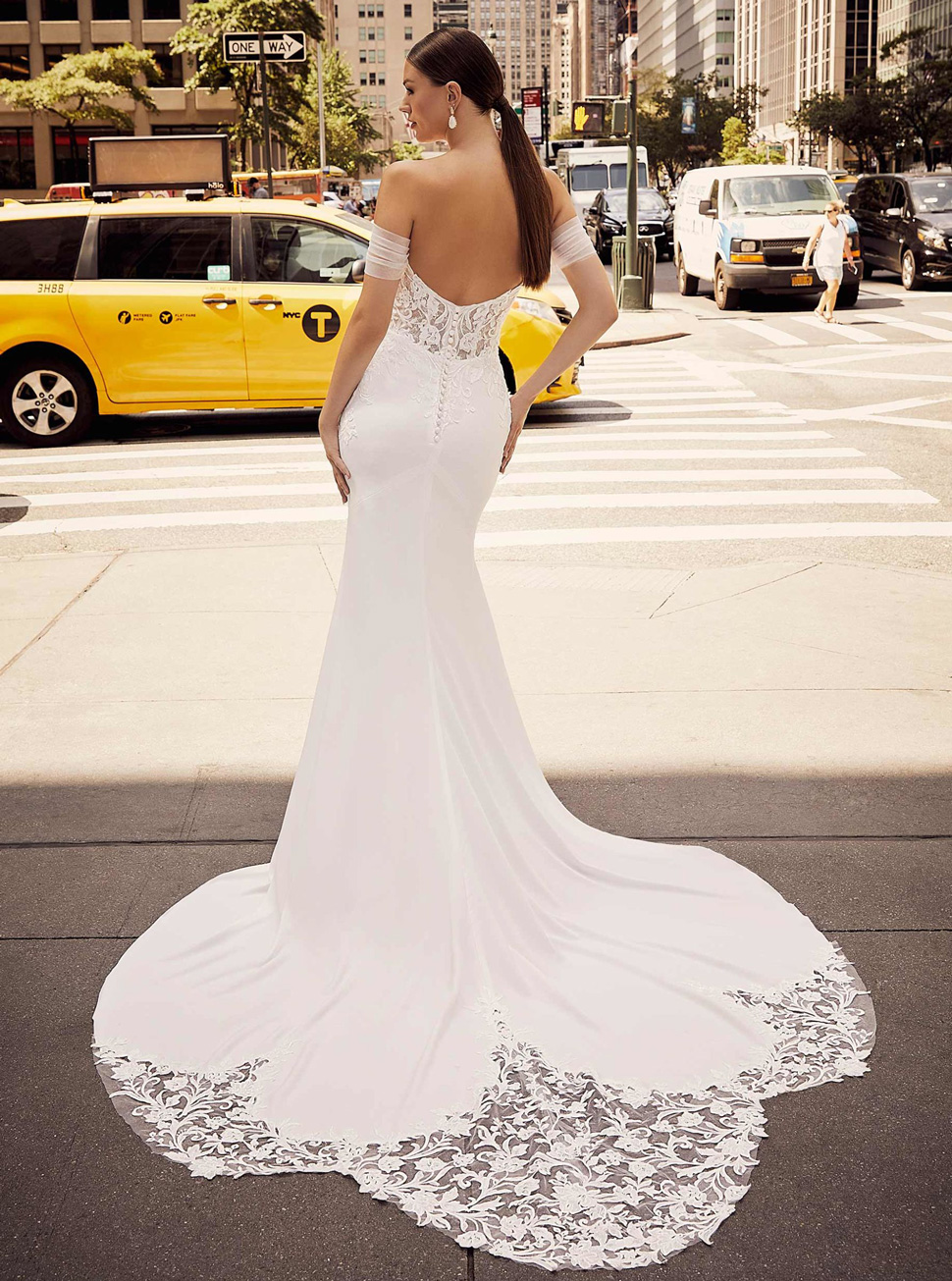 新款鱼尾婚纱礼服批发欧式街拍白色雪纺长裙晚礼服HS9933