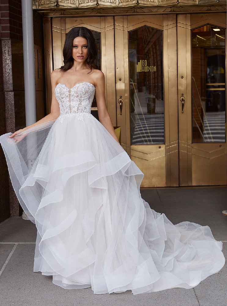 白纱蓬蓬裙婚纱批发定制新款欧式公主式拖尾婚纱HS9938