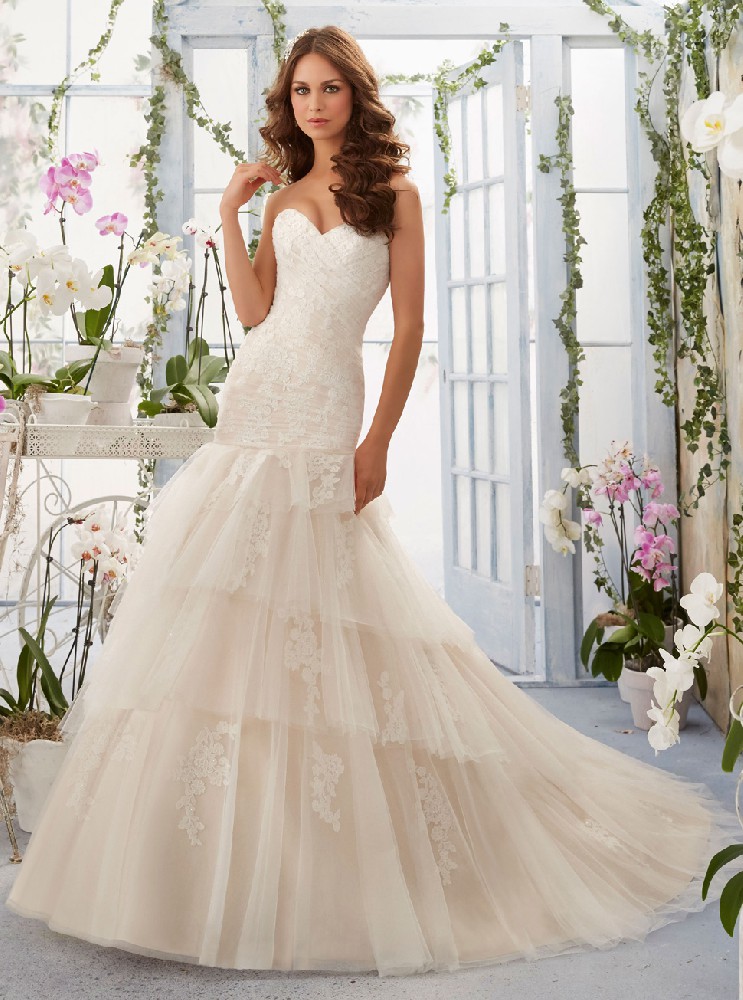 欧式新款心形领抹胸婚纱礼服包臀鱼尾婚纱礼服HS9407