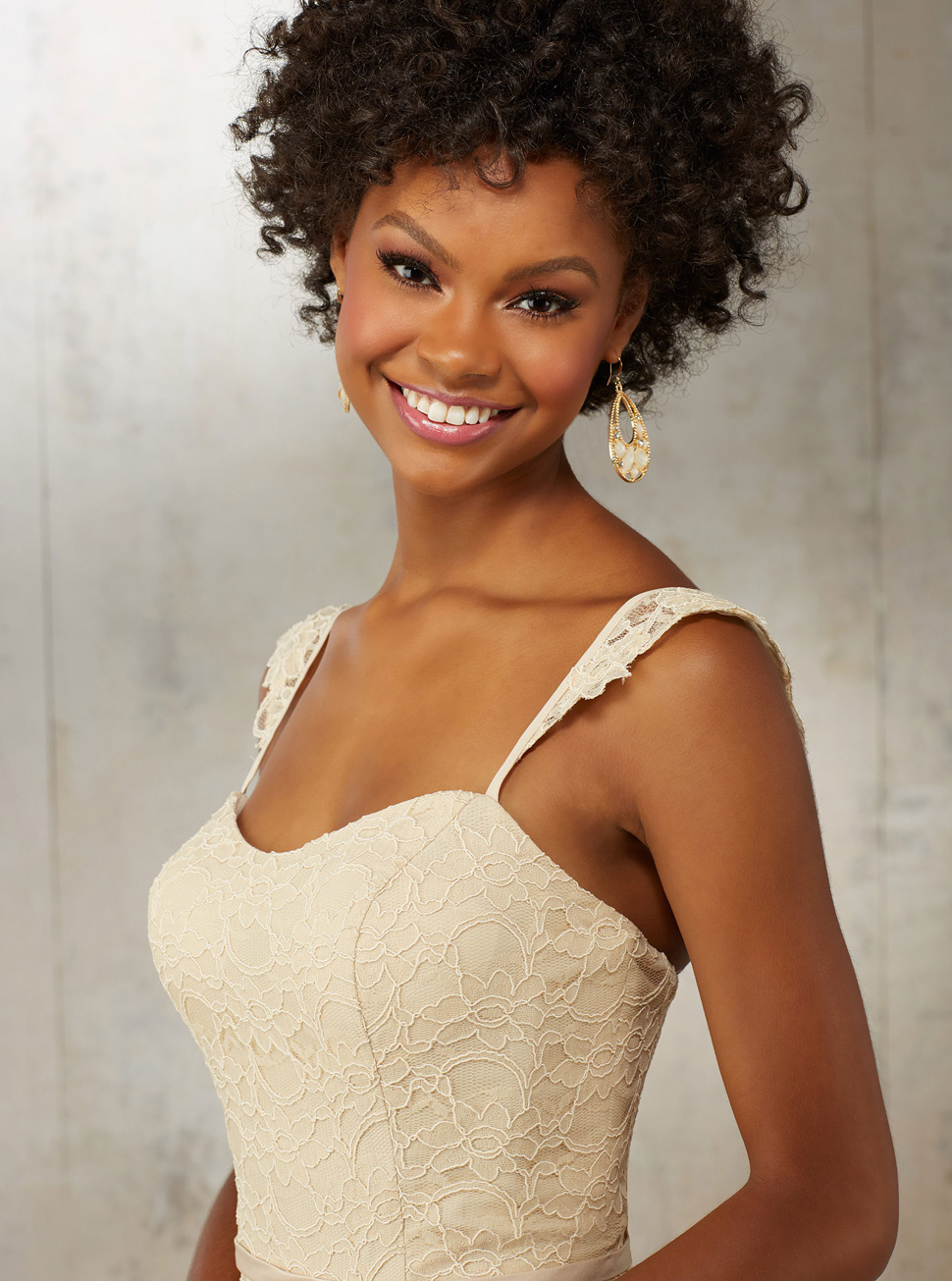 欧式双肩带婚礼新娘蕾丝坠地长裙晚礼服定制批发LIFU6003